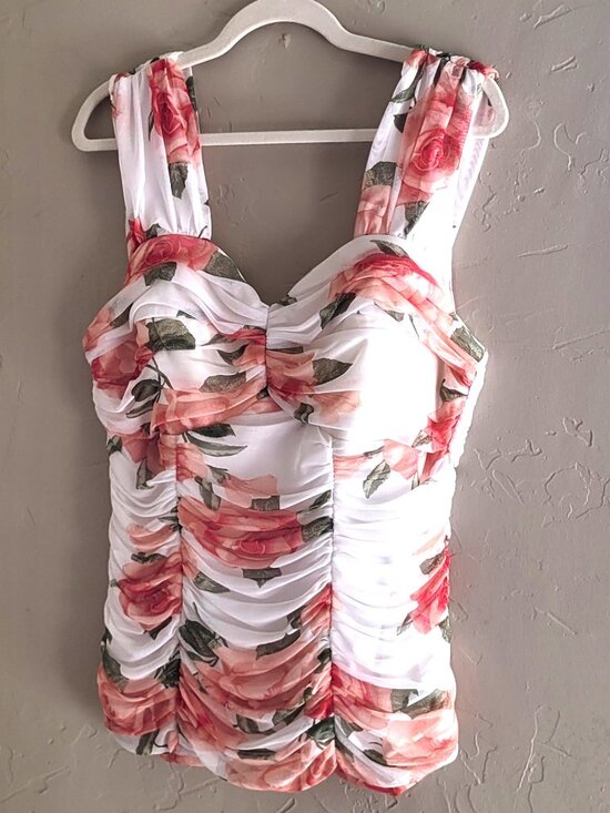 VENUS Tops - Dressy Floral Camisole Tank Top
